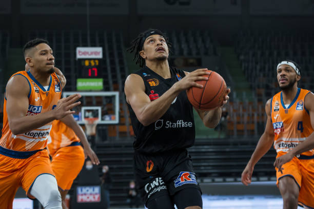 实现了十轮 实现了十轮